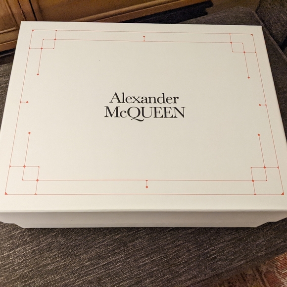 Alexander McQueen 37.5 Lucent black leather cutout lug sole shoes Edgy NWT Box - Picture 11 of 16